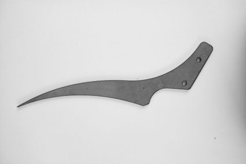 CCE FENDERSTRUTS &quot;CURVED&quot;  8MM CA. 455MM MIDDLE FRT.HOLE / END 684808