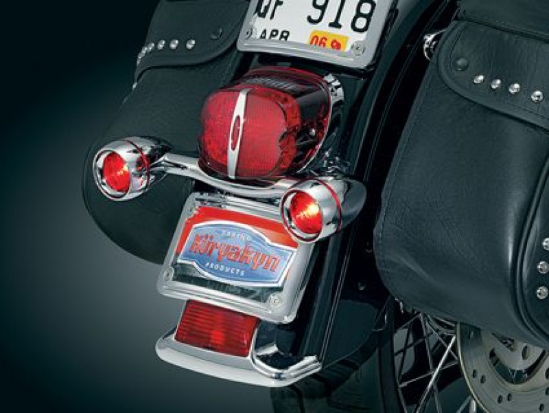 CHROME CURVED LICENSE PLATE FRAME 629658