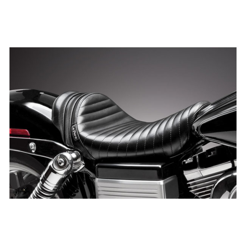 LEPERA, STUBS SPOILER SOLO SEAT. BLACK, PLEATED 10.5&quot; WIDE SEATING ARE 508711
