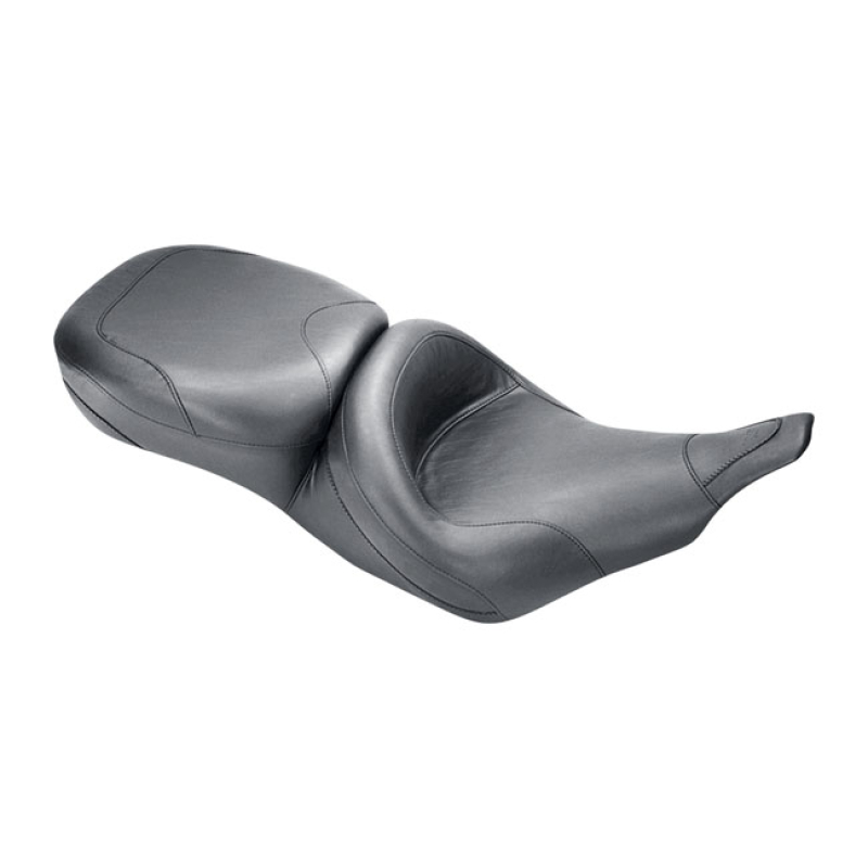 MUSTANG, WIDE TOURING SEAT BLACK. FRONT WIDTH 18&quot;, REAR WIDTH 15&quot;. STA 537104