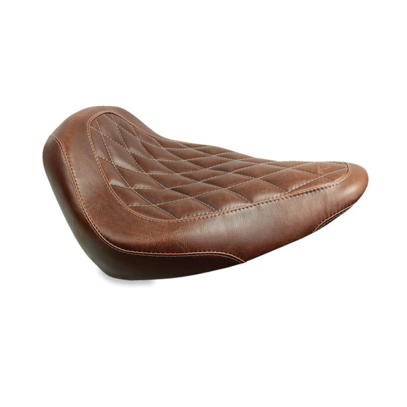 MUSTANG, WIDE TRIPPER SOLO SEAT DISTRESSED BROWN. 14&quot; WIDE. DIAMOND ST 537477