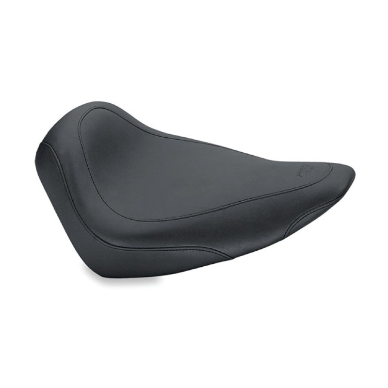 MUSTANG, WIDE TRIPPER SOLO SEAT BLACK. 14&quot; WIDE. STANDARD STYLE STITCH 537480