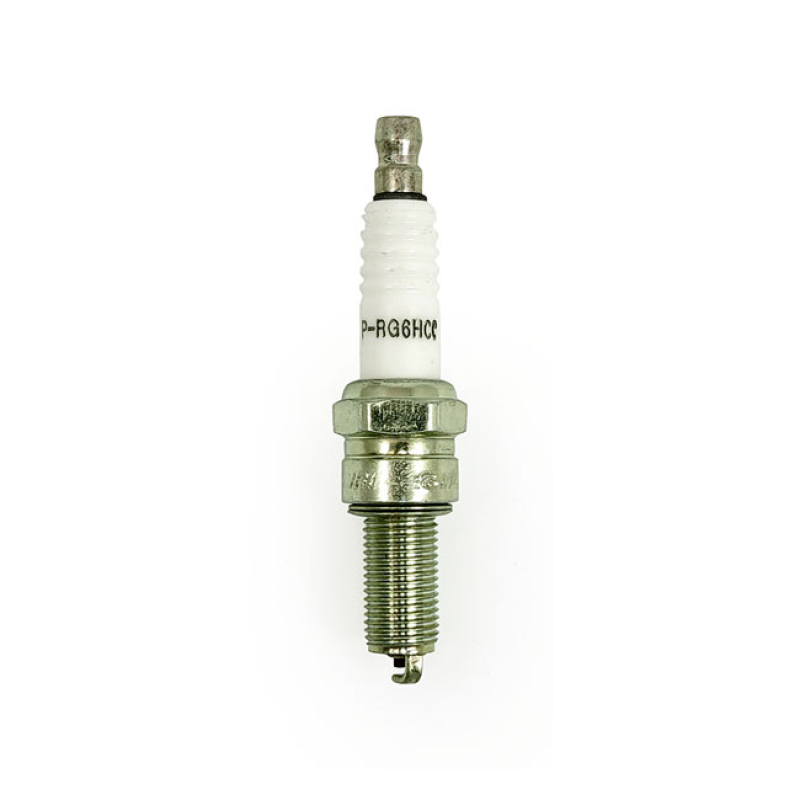 CHAMPION, COPPER PLUS SPARK PLUG. CCH388 RG6HCC. 10MM THREADED. 4 USED 931613
